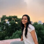 Sanchana Natarajan Instagram – Happy hour ⛅️