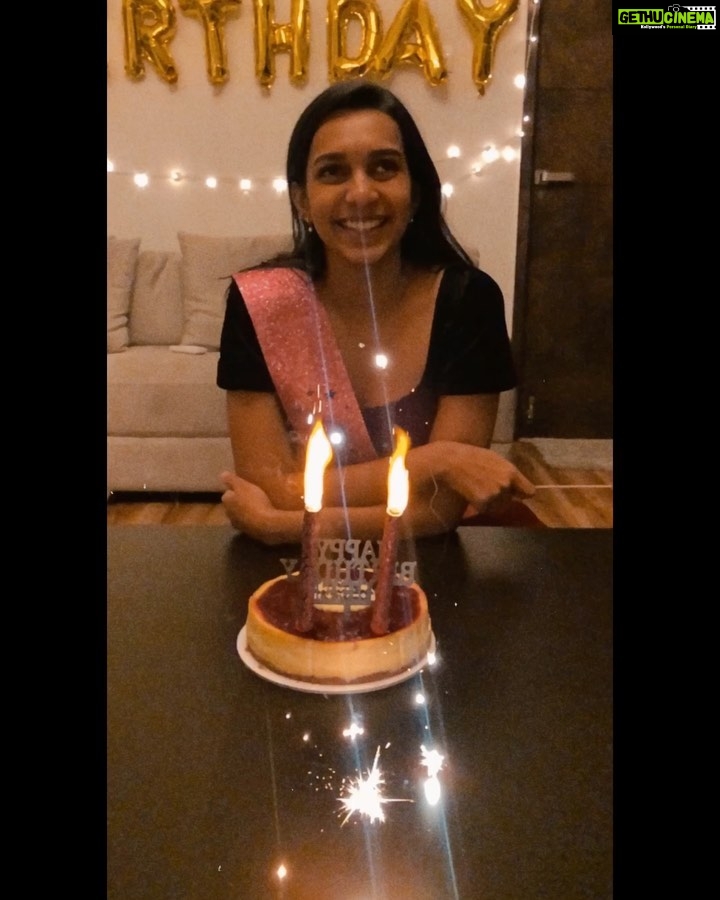 Sanchana Natarajan Instagram - Another year to live every moment, feel all the feelings and laugh out loud ❤️ #Birthday2020🎂