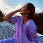 Sanchana Natarajan Instagram – Light and happiness 💜
#diwali2020