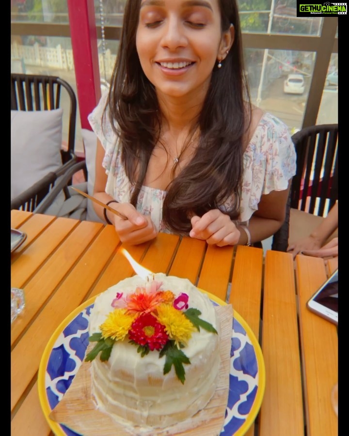 Sanchana Natarajan Instagram - Another year to live every moment, feel all the feelings and laugh out loud ❤️ #Birthday2020🎂