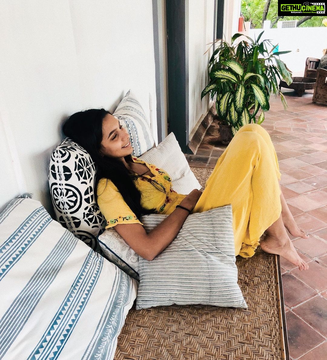 Sanchana Natarajan Instagram - Chill max 💆🏻♀️