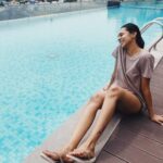 Sanchana Natarajan Instagram - Long legs and lots of laughter 🐒 Citadines OMR Chennai