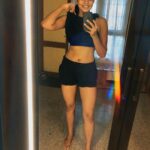 Sanchana Natarajan Instagram – Strong abs has always been a dream.🤤
@bratzlife_by_bharat made sure i had to struggle for 4 weeks to get them. Now let’s hope I don’t take them for granted🤦🏻‍♀️😝.