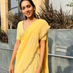 Sanchana Natarajan Instagram - Calm looking and chaotic feeling😵‍💫 Dress by my absolute favorite @razak_creations 🤍