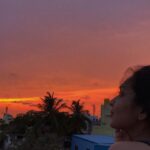 Sanchana Natarajan Instagram - One sun,many colours.🌄 #chekkachivanthavaanam