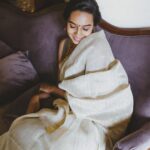 Sanchana Natarajan Instagram - Easily distracted! @aishwaryashok @thekanakavalliedit @vedyabalakumar