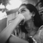 Sanchana Natarajan Instagram - அமுது ஊற்றினை ஒத்த இதழ்களும்.. நிலவு ஊறித் ததும்பும் விழிகளும்.. @dignifiedrepose
