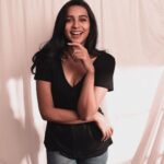 Sanchana Natarajan Instagram - 😄