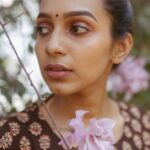 Sanchana Natarajan Instagram - 🌸 📷- @aishwaryashok