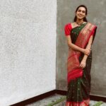 Sanchana Natarajan Instagram - If you are my friend, you know what it means when i ask you “can you click one picture for me please?”😬 #itsneverjustonepicture