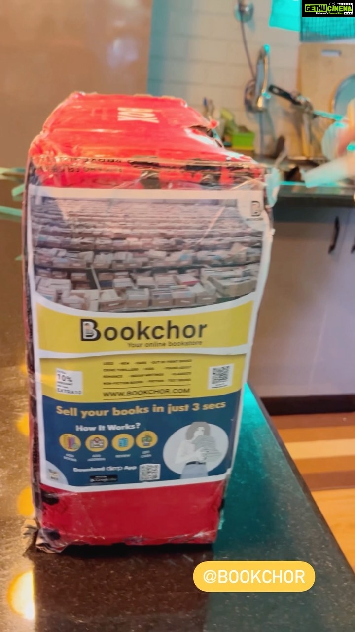 Sangeetha Bhat Instagram - Thank you @book.chor for sending such an amazing treasure box of knowledge. To all those who visited the @book.chor @lockthebox book fair that happened in Jp Nagar recently, thank you. Hope you got your box of knowledge. If you are still looking to buy books it is easy peezy with @book.chor check out their page on Instagram for their amazing collection. Keep reading…. Loads of love and happy reading people. Who doesn’t love the smell of new books, i enjoy them. I received my favourite collection from @book.chor you can buy yours too. #bookchor #lockthebox @lockthebox #booklovers #booksonline #loveforreading #knowledge #actress #sangeethabhat #sangeethabhatsudarshan #bengaluru #karnataka Bangalore, India