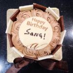 Sangeetha Bhat Instagram - First of all Thank you all so much for such beautiful birthday wishes.Loads of love to you all. Very grateful to the love i have earned. I wish you all have a wonderful happy and healthy,wealthy life. Phewwww…..As i sat down to write this, I felt shortness of breath. So many emotions running through my veins. As I leave behind the 29 most beautiful years of life, i carry with me the life learnings only and welcome the coming years with open arms and as i step into the 30s i have this beautiful and lit up feeling inside me to explore life in my way, live my dreams and never regret about anything when life comes to an end. Life threw a lot of tantrums at me, which I faced with lots of courage,strength and a smile on my face. Even when i felt like giving up, the inner me kicked me harder and gave me this strong feeling and courage to get back to life. I learnt self love is above all. I learnt to love, pamper,cherish and respect myself and love every flaw and every part of me. Thanks to me for being me and not trying to be anyone else. I would choose me even in my next 7 births if i have that chance. Happy 30 to me. @sudarshan_rangaprasad thank you for always being by my side and being part of me in this beautiful journey of my life, and the many more years of togetherness.😘😘 3 decades into life. The ups and downs of life is what makes us stronger. Thank you life. Very grateful to you. @aubree.chocolaterie thank you for the amazing yummy birthday cake. #sangeethabhat #sangeethabhatsudarshan #actress #actresstheunknown #birthdayreel #30thbirthday #sangeethabhatreels #selflove #gratitude #grateful Bangalore, India