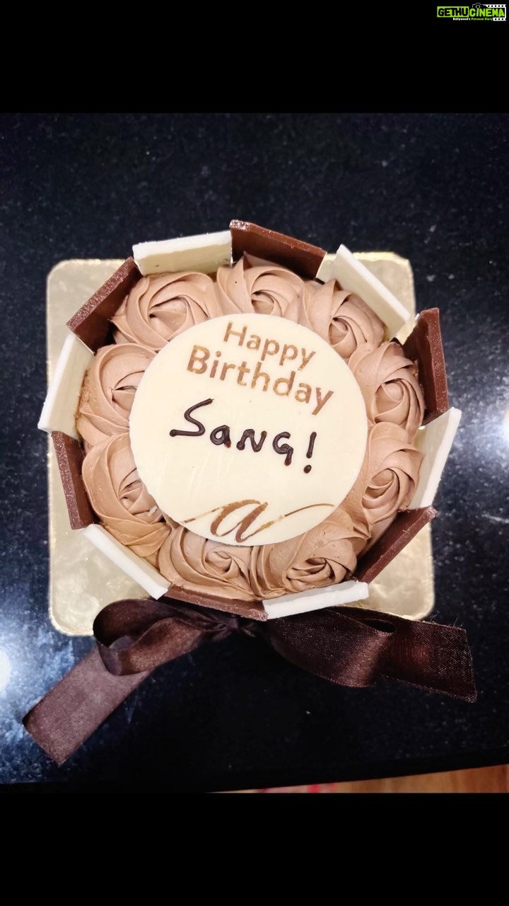 Sangeetha Bhat Instagram - First of all Thank you all so much for such beautiful birthday wishes.Loads of love to you all. Very grateful to the love i have earned. I wish you all have a wonderful happy and healthy,wealthy life. Phewwww…..As i sat down to write this, I felt shortness of breath. So many emotions running through my veins. As I leave behind the 29 most beautiful years of life, i carry with me the life learnings only and welcome the coming years with open arms and as i step into the 30s i have this beautiful and lit up feeling inside me to explore life in my way, live my dreams and never regret about anything when life comes to an end. Life threw a lot of tantrums at me, which I faced with lots of courage,strength and a smile on my face. Even when i felt like giving up, the inner me kicked me harder and gave me this strong feeling and courage to get back to life. I learnt self love is above all. I learnt to love, pamper,cherish and respect myself and love every flaw and every part of me. Thanks to me for being me and not trying to be anyone else. I would choose me even in my next 7 births if i have that chance. Happy 30 to me. @sudarshan_rangaprasad thank you for always being by my side and being part of me in this beautiful journey of my life, and the many more years of togetherness.😘😘 3 decades into life. The ups and downs of life is what makes us stronger. Thank you life. Very grateful to you. @aubree.chocolaterie thank you for the amazing yummy birthday cake. #sangeethabhat #sangeethabhatsudarshan #actress #actresstheunknown #birthdayreel #30thbirthday #sangeethabhatreels #selflove #gratitude #grateful Bangalore, India