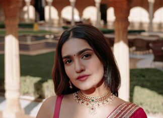 Saniya Iyappan Instagram - Trust the magic of self-love✨. Photography : @yaami____ Designer and stylist : @asaniya_nazrin Outfit : @mirach_official Suryagarh Jaisalmer