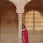 Saniya Iyappan Instagram - 🌺 . . @suryagarh Photography : @yaami____ Designer and stylist : @asaniya_nazrin Outfit : @mirach_official Suryagarh Jaisalmer
