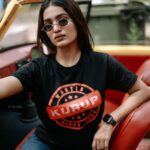 Saniya Iyappan Instagram - The most awaited movie and merchandise.😎 All @dqsalmaan fans out there, don't miss this Supercool Tee. Available only at @mydesignationofficial 📷 : @yaami____ Car : @highlandergarage #kurupmovie #dqsalmaan #mydesignation Kochi, India