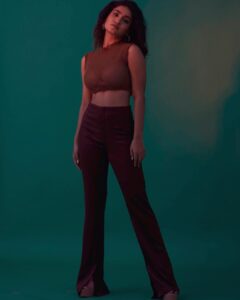 Saniya Iyappan Instagram - 🦂 Make up : @beautybymldnb Hair : @bhumakrishnaveni Styling : @rashmitathapa Photography : @akshay.rao.visuals Outfits : @zara Hyderabad