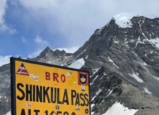 Saniya Iyappan Instagram - Day 5✨ Shinkula Pass PC : @yaami____ Himachal Pradesh
