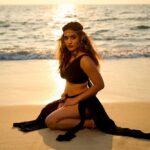 Saniya Iyappan Instagram - ✨🌊 Photographer :- @iamkishoreradhakrishnan Stylist :- @styledbysmiji Makeup & Hair :- @unnips Coustume:- @designs_by_lis Photography assistant :- @unnikrishnan.rj @iamakhilms Styling assistant :- @messgirl4559 Location : @mararibeach_cghearth