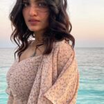 Saniya Iyappan Instagram - #imonvacation ✨ @wmaldives #reelsinstagram #reels #reelitfeelit #reelindia #reelmaldives #wmaldives #reelkarofeelkaro