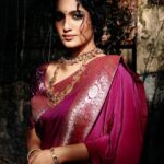 Saniya Iyappan Instagram - Joy of wearing the elegance by @ttdevassy jewellery is exceptional. Photography : @yaami____ Mua : @samson_lei Styling : @saniyassignature Outfit : @t.and.msignature Kochi, India