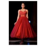 Saniya Iyappan Instagram - #JikSifiedreception❤️ Outfit : @rosantoparekkattil Mua : @samson_lei Photography : @jeesjohnphotography Grand Hyatt Kochi Bolgatty