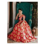 Saniya Iyappan Instagram - Ramu Kariat awards 2020. #youthiconaward Mua : @sajithandsujith Outfit : @poornimaindrajith Styling: @asaniya_nazrin Jewelleries: @kushalsfashionjewellery 📷 : @a____p____t @thestudioloc Sajith & Sujith