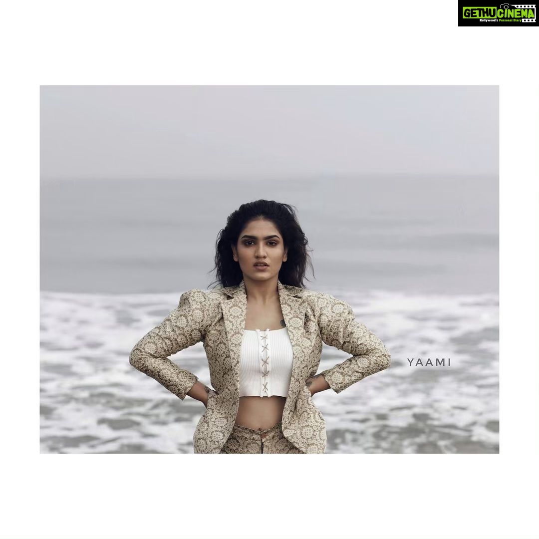 Saniya Iyappan Instagram - “There’s something about a woman with a loud mind that sits in silence, smiling knowing she can crush you with the truth.” Outfit : @men_in_q_wedding Design and styled by : @soorajskofficial Mua : @reeem.gem 📷 : @yaami____