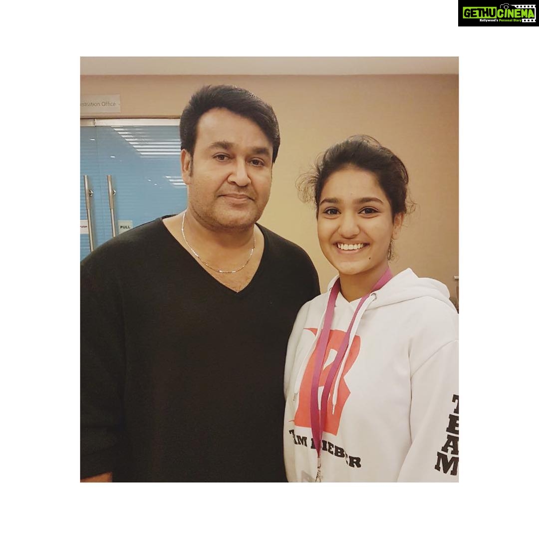 Saniya Iyappan Instagram - Nenjin akath lalettan😍♥️ 📷: @inst.prasanna thank you master 😘 Holiday Inn Kochi