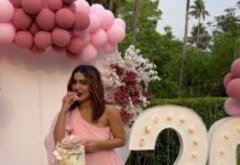Saniya Iyappan Instagram - 20🥂💫 Another year older, wiser, and happier.. Thank you for all the birthday wishes I love you all…🤍 Outfit : @_susan_lawrence_ Mua : @zara___makeover Decor : @thegreindale Cake : @thesugarsifter Lights and sound : @ashifsoundmedia