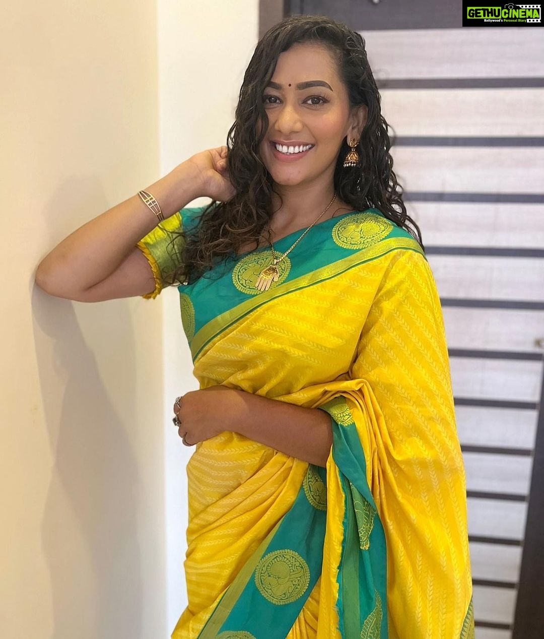 Sanjana Singh Instagram - It's your life, not theirs. Do what matters most to you; do what makes you feel alive and happy. Don't let the expectations and ideas of others limit who you ... #instagram #view #instalike #explore #lovequotes Cumbum,theni dt