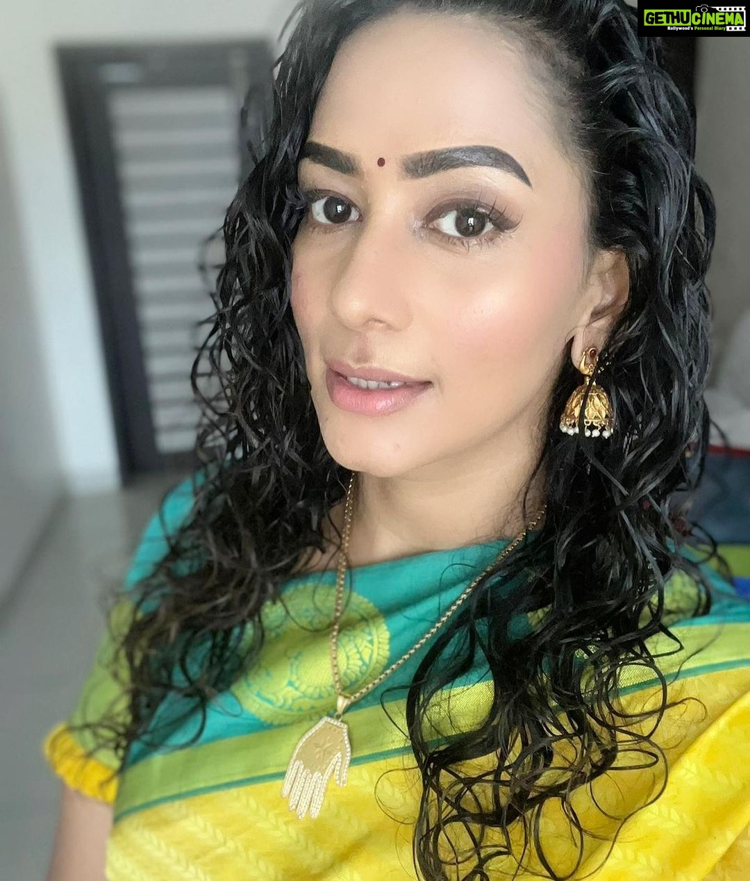 Sanjana Singh Instagram - It's your life, not theirs. Do what matters most to you; do what makes you feel alive and happy. Don't let the expectations and ideas of others limit who you ... #instagram #view #instalike #explore #lovequotes Cumbum,theni dt