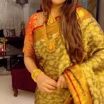 Sanjjanaa Instagram – #sareelove , I love supporting women entrepreneurs , These days a lot of small scale business woman entrepreneurs are reaching out to me one such entrepreneur is Divya , Who is the chairperson of @glorious_threads_by_divya , @chamundeshwaricollections from Mysore & also @velvet_boutique_dvg located in Davangere 

  I truly love her collection not because she’s my friend because her collection is genuinely affordable by all class of people and I love encouraging women who want to be independent who set an example who are hard-working and who believe in themselves . 

I will always be there for all such women . 

Saree by @glorious_threads_by_divya , 
💄 products by @official_dermacol_india 
Blouse by @velvet_boutique_dvg ❤️ Karnataka, Bangalore