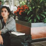 Sanya Malhotra Instagram - Story of an anxious traveller. #bhagwanmeriflightnamisshojayeface By the way, I’m on my way to DELHI! #badhaaiho