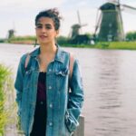Sanya Malhotra Instagram – 🙋🏻 Kinderdijk, Netherlands