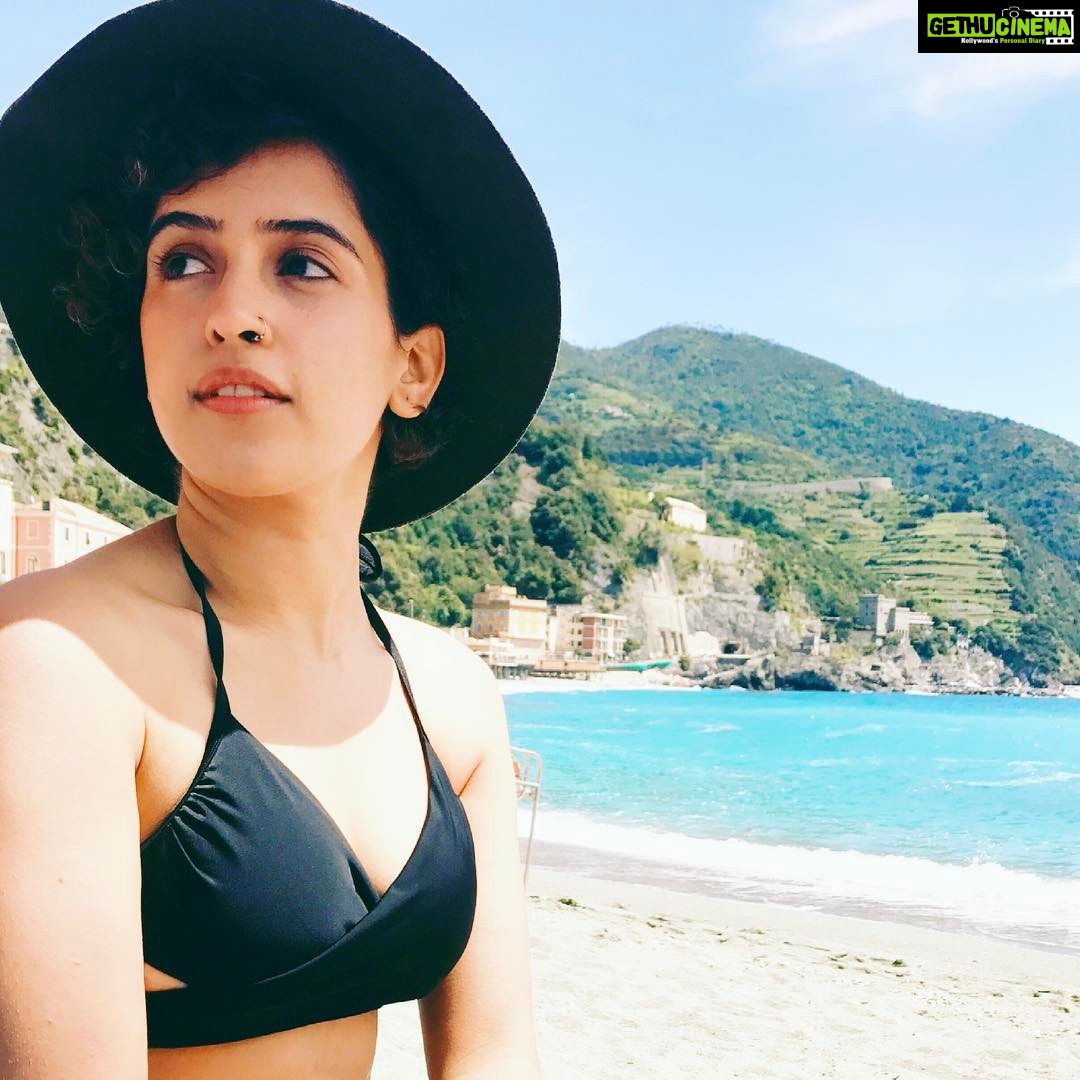 Sanya Malhotra Instagram - 🙃 Monterosso al Mare