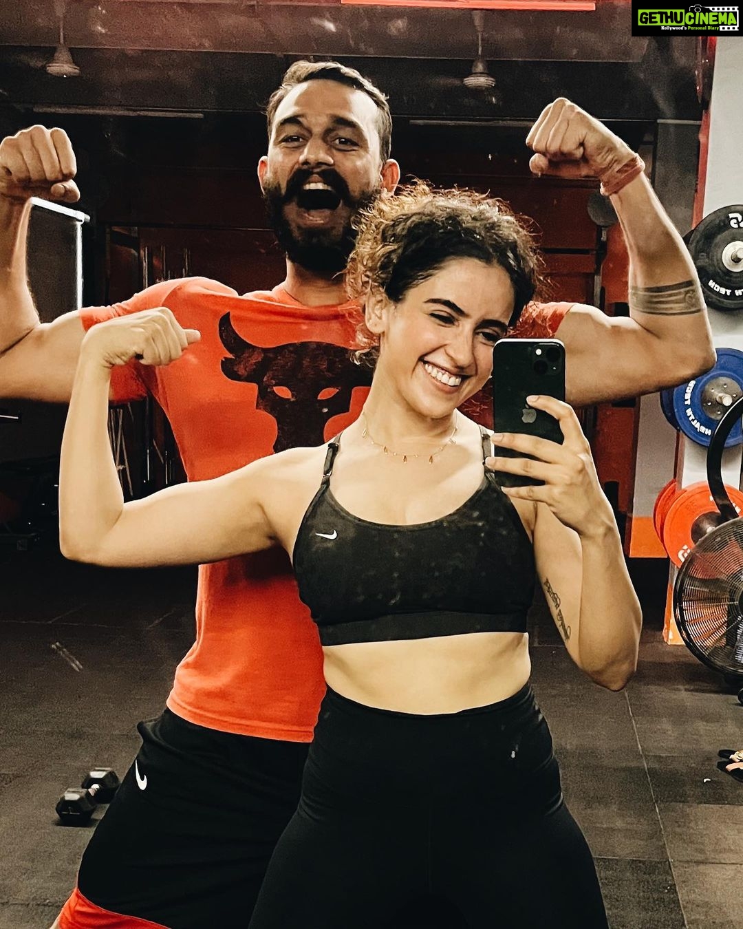Sanya Malhotra Instagram - ☕️ #earlyaprildump