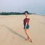Sanya Malhotra Instagram – Beach please!
