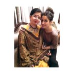 Sanya Malhotra Instagram - Happy birthday to the greatest friend I will ever have, the most beautiful woman I know and an amazing mother. Ma, thanks for everything. I love you so much❤️😘