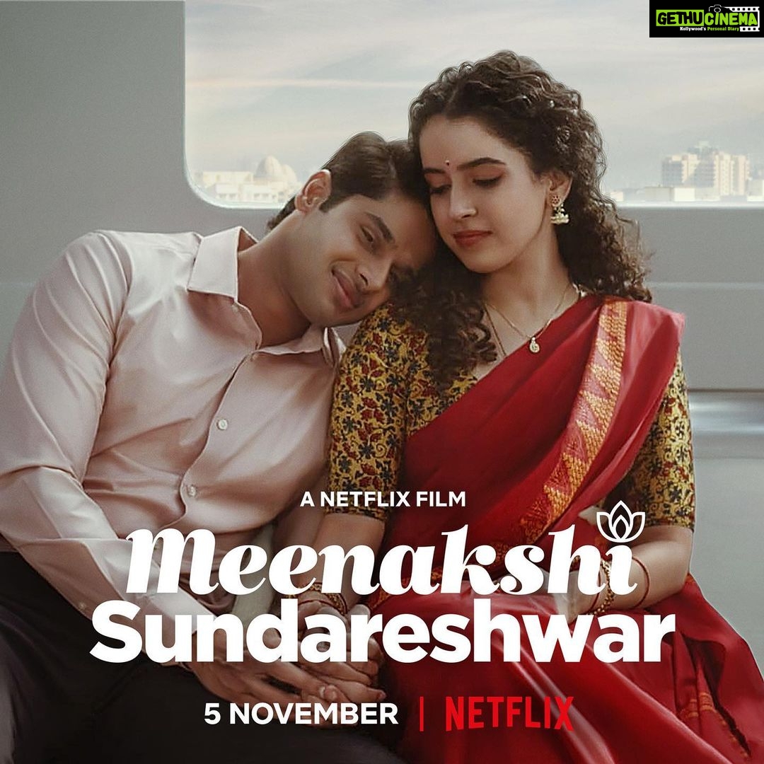 Sanya Malhotra Instagram - Chahe distance✈ long ho ya short, sab cheezein workout ho jaati hai agar pyaar ho toh. So taiyaar ho jaiye Sundareshwar aur meri pyaar bhari ye long distance marriage dekhne ke liye🙈 #MeenakshiSundaresheswar coming to Netflix on November 5 @karanjohar @apoorva1972 @somenmishra @abhimanyud @vivek.sonni @aarshvora @dharmaticent @netflix_in