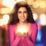 Sanya Malhotra Instagram - I've been waiting to share this with you, and now that it's happening!! 💃🏻🌝💕 I'm so thrilled to be part of @thebodyshopindia family as their Chief Brand Advocate. I have always admired The Body Shop - not just for their natural and cruelty-free beauty products but also their activist and feminist approach to doing business, like using only ethically sourced ingredients or their sustainable packaging. It's everything that makes me feel super powerful! So excited to be their #ChiefBrandAdvocate. Come, join our force for good, and let's #SpreadTheLight this festive season. #TheBodyShopindia #TBSInd