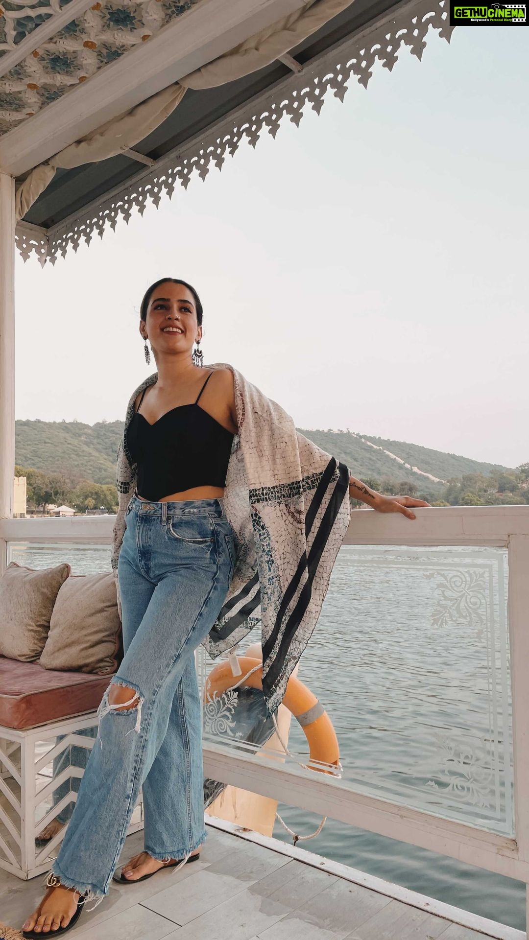 Sanya Malhotra Instagram - 🌸 #memories💕 #throwback
