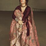 Sanya Malhotra Instagram - 🌹 @azafashions Outfit: @archanajaju.in Jewellery: @apalabysumitofficial , @koharbykanika , @neetaboochrajewellery Photographer: @rahuljhangiani Styled by: @sukritigrover Styling Team: @vanigupta.23 @vasudhaguptaa HMU: Natasha Mathias @natashamathiasmakeup_hair Assisted by: @sanayadotiwala PR Consultant: @think_talkies