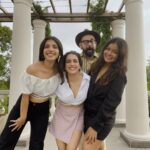 Sanya Malhotra Instagram - 🌸🌼🌸🌼 • • @rafflesudaipur @all_mea @thomascookofficial #Raffles #RafflesHotels #Accor #thomascookindia Raffles Udaipur