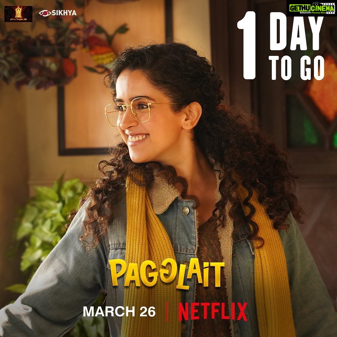 Sanya Malhotra Instagram - Hum aarahe aapse milne #pagglaitonnetflix 🥰♥️ @umeshbist @guneetmonga @ektarkapoor @achinjain20 @shobha9168 @ruchikaakapoor @netflix_in @sikhya @balajimotionpictures . @arijitsingh @neeleshmisra @rafey.mahmood @prernasaigal @pujabanerji @guneetdogra @rohitrchaturvedi @mayursharma22011 @ghantaghartalkies @priyankvjain @anthoruban @s4bala @boloydoloi @yazminrodgerz @sunnymr @tarsamemittal @shrikamu . @sayanigupta @ashutosh_ramnarayan @natasharastogi @sharmachetan01 @aasifkhan.1 @nakulroshansahdevofficial @mrfilmistaani @shrutiisharmaa @ashleshathaakur @raghubir_y @sheeba.chadha @rajeshtailang @imeghnamalik #BhupeshPandya . @rishabhd.29 @little_filmy @am_ramandeep @akansha_pradhan @snehametta @wake_up_hittu @asmita409 @gandharvmotialchawla @thejadedsmith @abhisarchive @kushal_banerjee @tanya.zen @sakshi910 @karmeshwar_gurung @natashamathiasmakeup @samruddhisathemakeup @kritichhabs @madhursfx @shailja_jaiswal @sandeephonrao_ @kritarthsethi @glamourbeautybysu @i.am.arjunsetia @rahul035 @samrat.saha11 @ketangm @urvip18 @chin_taan @sameekshaaharan_ @prateek_sapra @ray_enfield @shraddha_vasugavade #DaraSingh . @mann012 @swapnil_dhabhai @filmynerd @__ritika @thehiecolady @uhleeza.khan @alcurmally @aashish20 hash_hemnani @raunaqbajaj @praver_awal . @oriyonmusicbyarijitsingh @neetimohan18 @therajakumari @raftaarmusic @kapoorhimani @chinmayisripaada @antaramitraofficial @amritasinghmajumder @meghamishra . @jkdbombay @asiyashervani @creyetiwitty @cinemakasam @shekharwig Film dedicated to @samirbangara . #PagglaitOnNetflix #Pagglait March 26