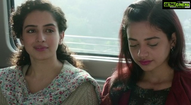 Sanya Malhotra Instagram - Dil ke ghar ki nayi khidki khulegi banke thode se kam ajnabi... Out now, link in bio! π©π½βπ€βπ©π» #ThodeKamAjnabiOutNow #PagglaitOnNetflix @ArijitSingh | @NeeleshMisra | @kapoorhimani | @oriyonmusicbyarijitsingh | @sayanigupta @netflix_in | @umeshbist | @shobha9168 | @ektarkapoor | @guneetmonga | @achinjain20 | @ruchikaakapoor | @sikhya | @balajimotionpictures | @ashutosh_ramnarayan | @sheeba.chadha | @raghubir_y | @shrutiisharmaa | @rajeshtailang | @natasharastogi | @sharmachetan01 | @mrfilmistaani | @nakulroshansahdev | @aasifkhan_1 | @ashleshathaakur