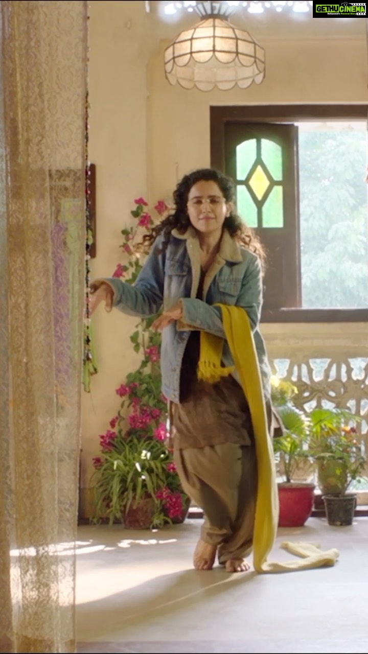 Sanya Malhotra Instagram - It's time to go #Pagglait! π Pagglait Title Track launches tomorrow πΊπ½ππ½ @arijitsingh | @raftaarmusic | @oriyonmusicbyarijitsingh @netflix_in | @sanyamalhotra_ | @umeshbist | @shobha9168 | @ektarkapoor | @guneetmonga | @achinjain20 | @ruchikaakapoor | @sikhya | @balajimotionpictures | @ashutosh_ramnarayan | @sheeba.chadha | @sayanigupta | @raghubir_y | @shrutiisharmaa | @rajeshtailang | @arijitsingh | @natasharastogi | @sharmachetan01 | @mrfilmistaani | @nakulroshansahdev | @aasifkhan_1 | @ashleshathaakur