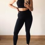 Sanya Malhotra Instagram - Now put your hands up! 🏋🏽‍♀️ oh oh oh oh oh oh oh oh oh oh oh 🌝🙌🏽 @tridevpandey