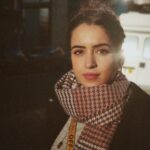 Sanya Malhotra Instagram - #throwbackbecausewhynot 📸 @anjalimehta92 Edinburgh, Scotland, UK