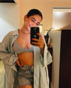 Sanya Malhotra Instagram - ☀️✨